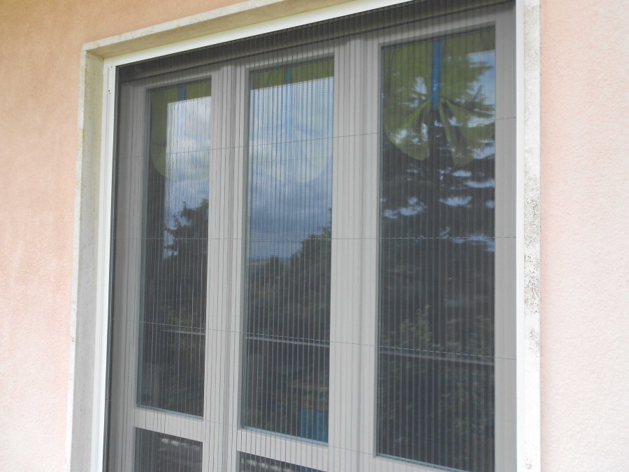 Zanzariera plissettata per porte e finestre 130 € mq.- MF Tende da Sole  Torino